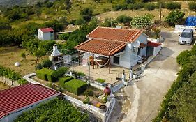 Country House In Speri Palaiokastro